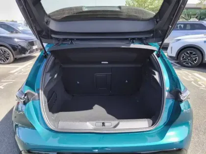 Photo 5 Peugeot 308  Hybrid 145 e-DCS6