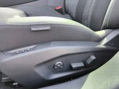 Photo 19 Peugeot 308  Hybrid 145 e-DCS6