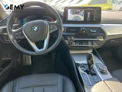 Photo 7 BMW Serie 5 Touring 520i TwinPower Turbo 184 ch BVA8