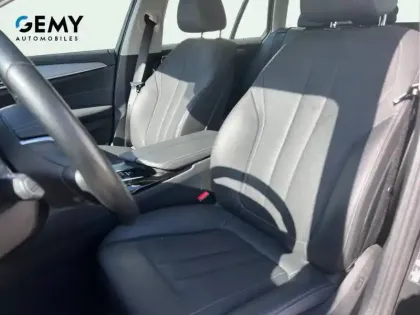 Photo 8 BMW Serie 5 Touring 520i TwinPower Turbo 184 ch BVA8