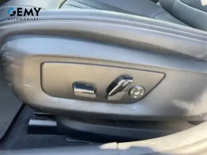 Photo 20 BMW Serie 5 Touring 520i TwinPower Turbo 184 ch BVA8