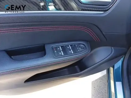 Photo 13 Renault Arkana  E-Tech 145