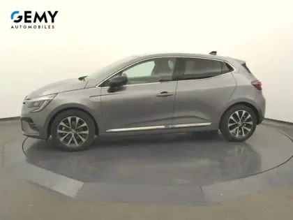 Photo 18 Renault Clio  E-Tech full hybrid 145