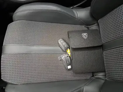 Photo 40 Peugeot 2008  Electrique 136 ch