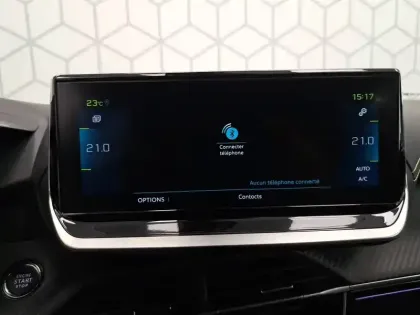 Photo 37 Peugeot 2008  Electrique 136 ch