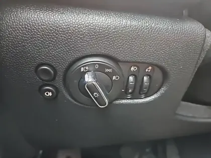 Photo 19 Mini Mini Hatch 3 Portes Cooper SE 184 ch