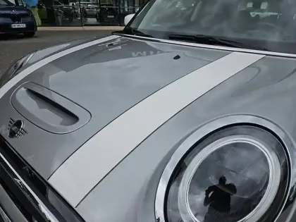 Photo 31 Mini Mini Hatch 3 Portes Cooper SE 184 ch