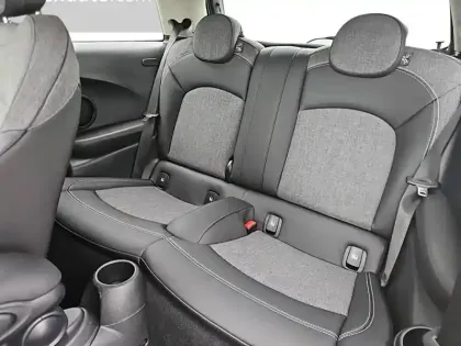 Photo 13 Mini Mini Hatch 3 Portes Cooper SE 184 ch