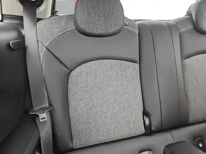 Photo 37 Mini Mini Hatch 3 Portes Cooper SE 184 ch