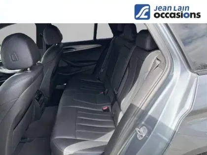Photo 16 BMW Serie 5 520d xDrive 190 ch BVA8
