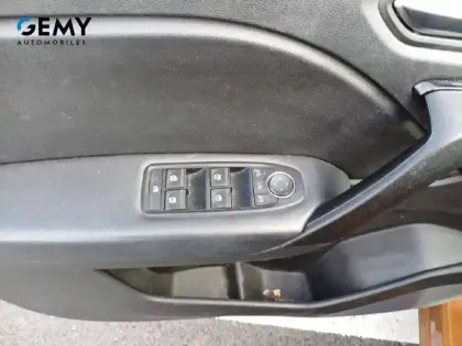 Photo 13 Renault Captur  TCe 90 - 21