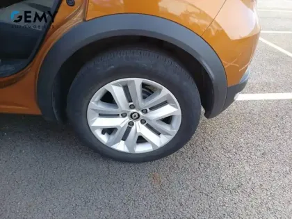 Photo 10 Renault Captur  TCe 90 - 21