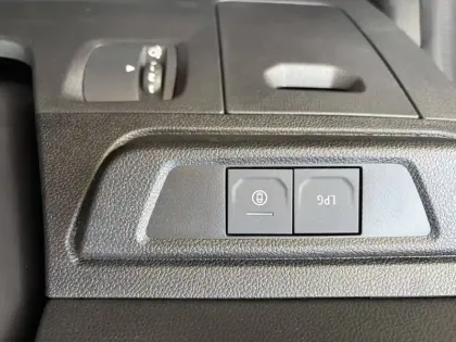 Photo 29 Dacia Sandero  ECO-G 100 GSR2