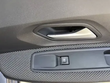 Photo 17 Dacia Sandero  ECO-G 100 GSR2