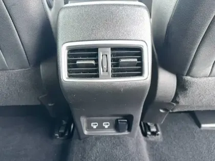 Photo 30 Renault Kadjar  TCe 140 FAP EDC