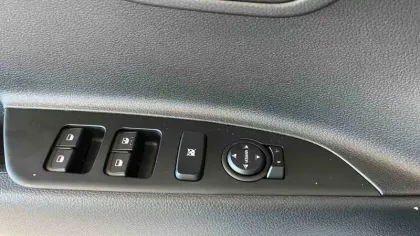 Photo 15 Kia Rio  1.2 DPi 84ch BVM5