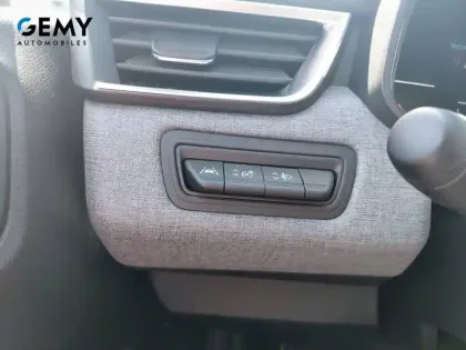 Photo 17 Renault Clio  TCe 90