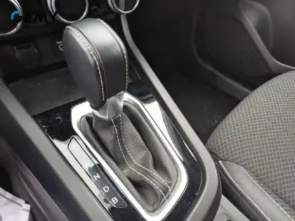 Photo 11 Renault Arkana  E-Tech hybride 145 - 22