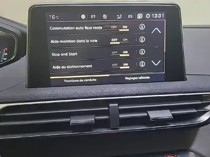 Photo 20 Peugeot 3008  2.0 BlueHDi 180ch S&S EAT6