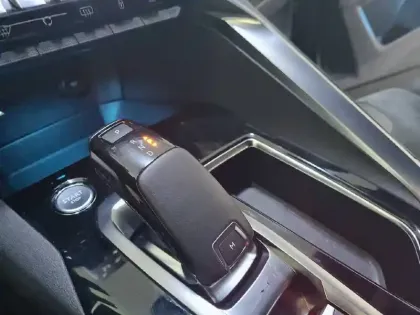 Photo 13 Peugeot 3008  2.0 BlueHDi 180ch S&S EAT6