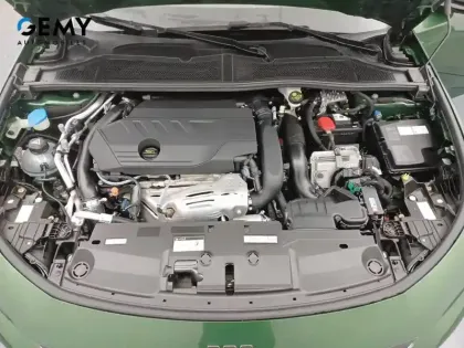 Photo 11 Peugeot 308  PHEV 225 e-EAT8