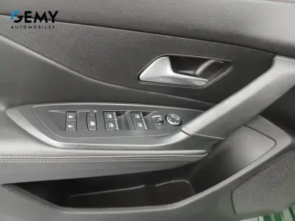 Photo 15 Peugeot 308  PHEV 225 e-EAT8