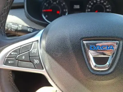 Photo 35 Dacia Sandero  SCe 65 - 22