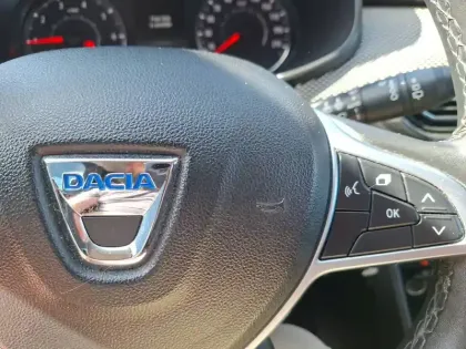 Photo 33 Dacia Sandero  SCe 65 - 22