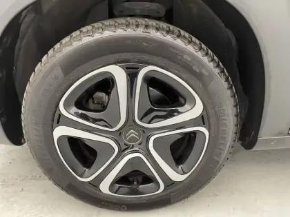 Photo 16 Citroën C3 Aircross  PureTech 110 S&S BVM6