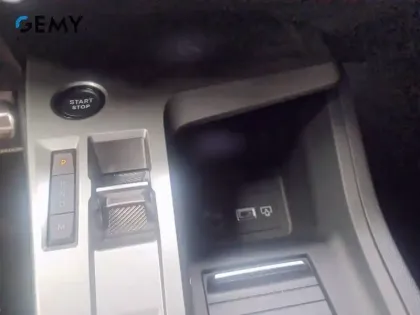 Photo 15 Peugeot 308  SW Hybrid 145 e-DCS6