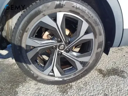 Photo 12 Renault Arkana  E-Tech hybride 145 - 22