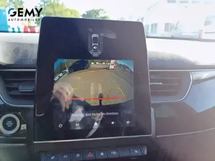 Photo 17 Renault Arkana  E-Tech hybride 145 - 22