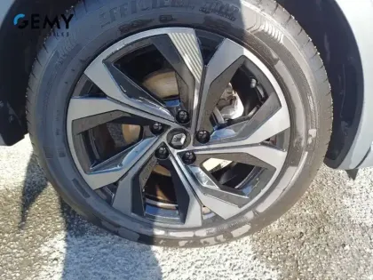 Photo 11 Renault Arkana  E-Tech hybride 145 - 22