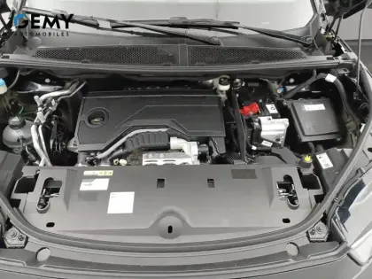 Photo 11 Peugeot 3008  Hybrid 136 e-DCS6