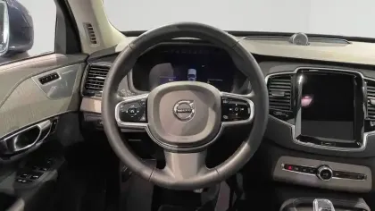 Photo 13 Volvo Xc90  T8 AWD Hybride Rechargeable 455 ch Geartronic 8 7pl