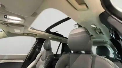 Photo 16 Volvo Xc90  T8 AWD Hybride Rechargeable 455 ch Geartronic 8 7pl