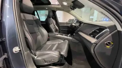 Photo 28 Volvo Xc90  T8 AWD Hybride Rechargeable 455 ch Geartronic 8 7pl