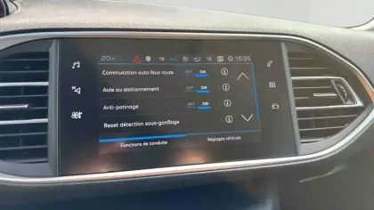 Photo 18 Peugeot 308  BlueHDi 130ch S&S EAT8