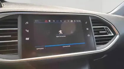 Photo 16 Peugeot 308  BlueHDi 130ch S&S EAT8