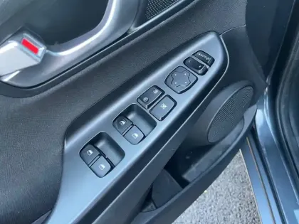 Photo 19 Hyundai Kona  Hybrid 141