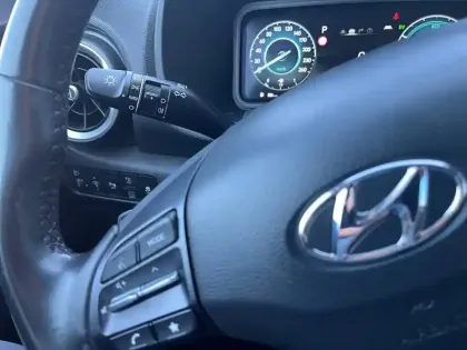 Photo 55 Hyundai Kona  Hybrid 141