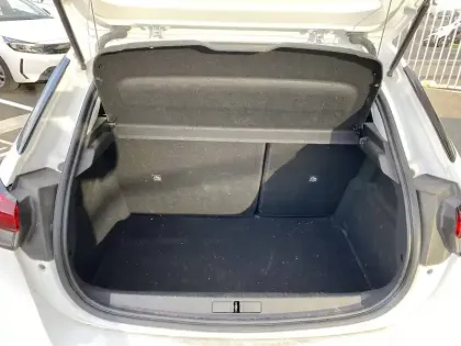 Photo 26 Opel Corsa  Electrique 136 ch & Batterie 50 kWh