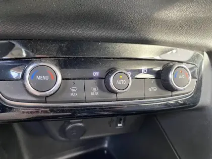 Photo 10 Opel Corsa  Electrique 136 ch & Batterie 50 kWh