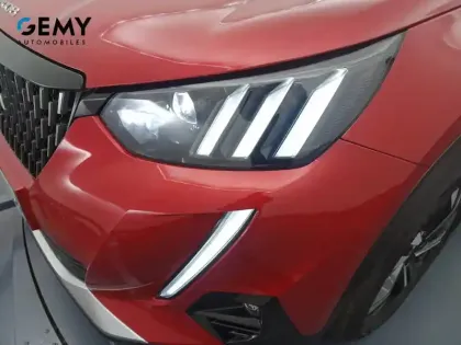 Photo 15 Peugeot 2008  PureTech 130 S&S EAT8