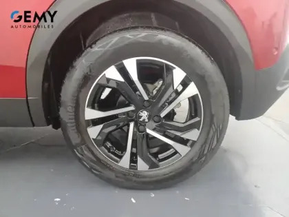 Photo 10 Peugeot 2008  PureTech 130 S&S EAT8