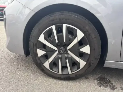 Photo 12 Peugeot 208  100 S&S BVM6