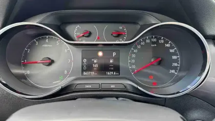 Photo 23 Opel Crossland X  1.2 Turbo 130 ch BVA6