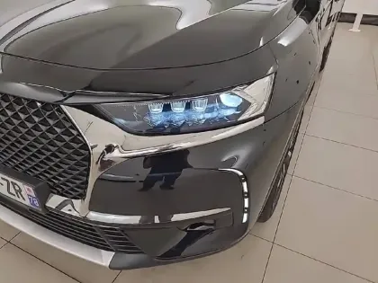 Photo 40 DS DS 7 DS7 Crossback PureTech 180 EAT8