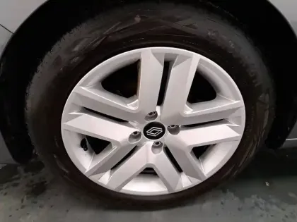 Photo 15 Renault Clio  TCe 90