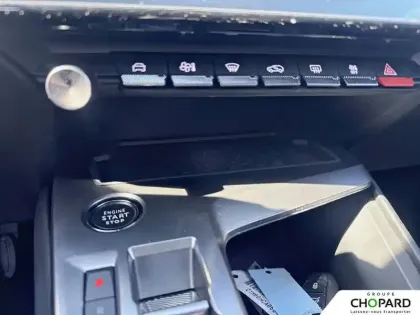 Photo 15 Peugeot 308  PureTech 130ch S&S EAT8